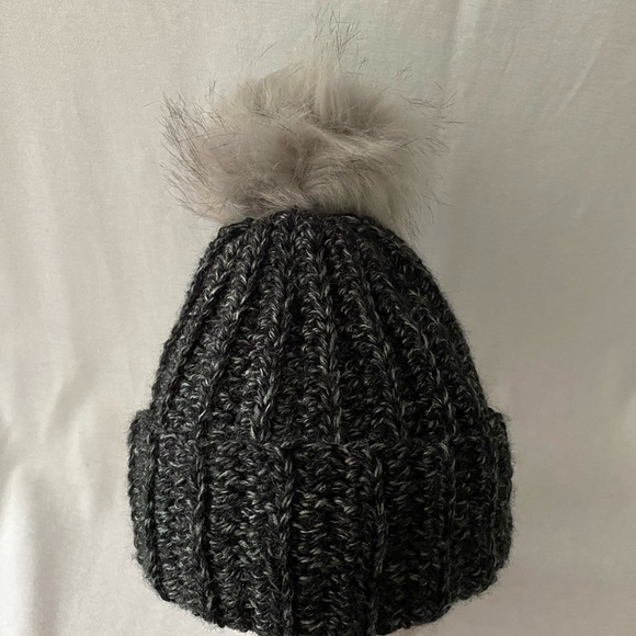Handmade Pompom Beanie - Picture 6 of 6